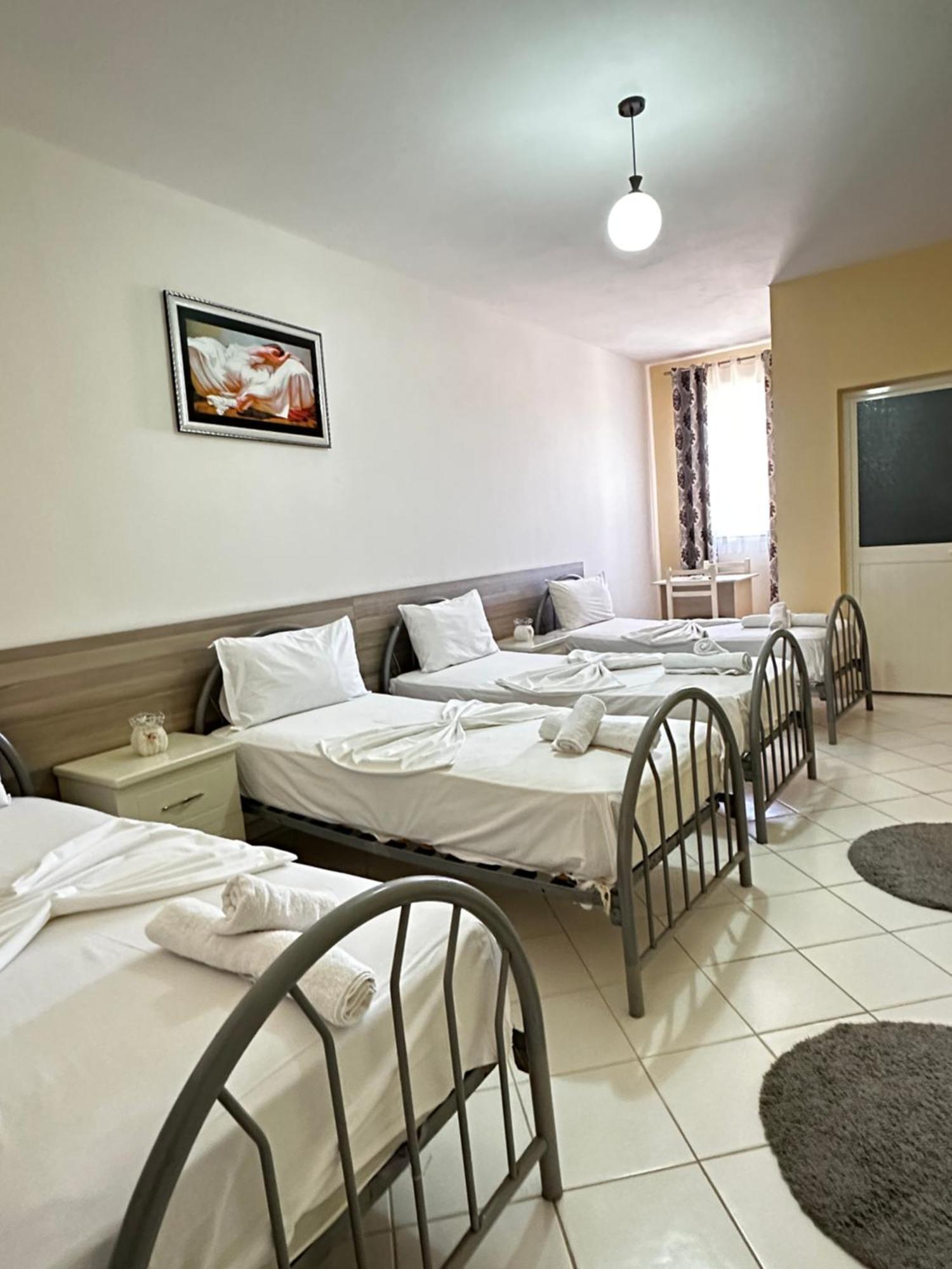 Hotel St.Pauli Shkoder Luaran gambar