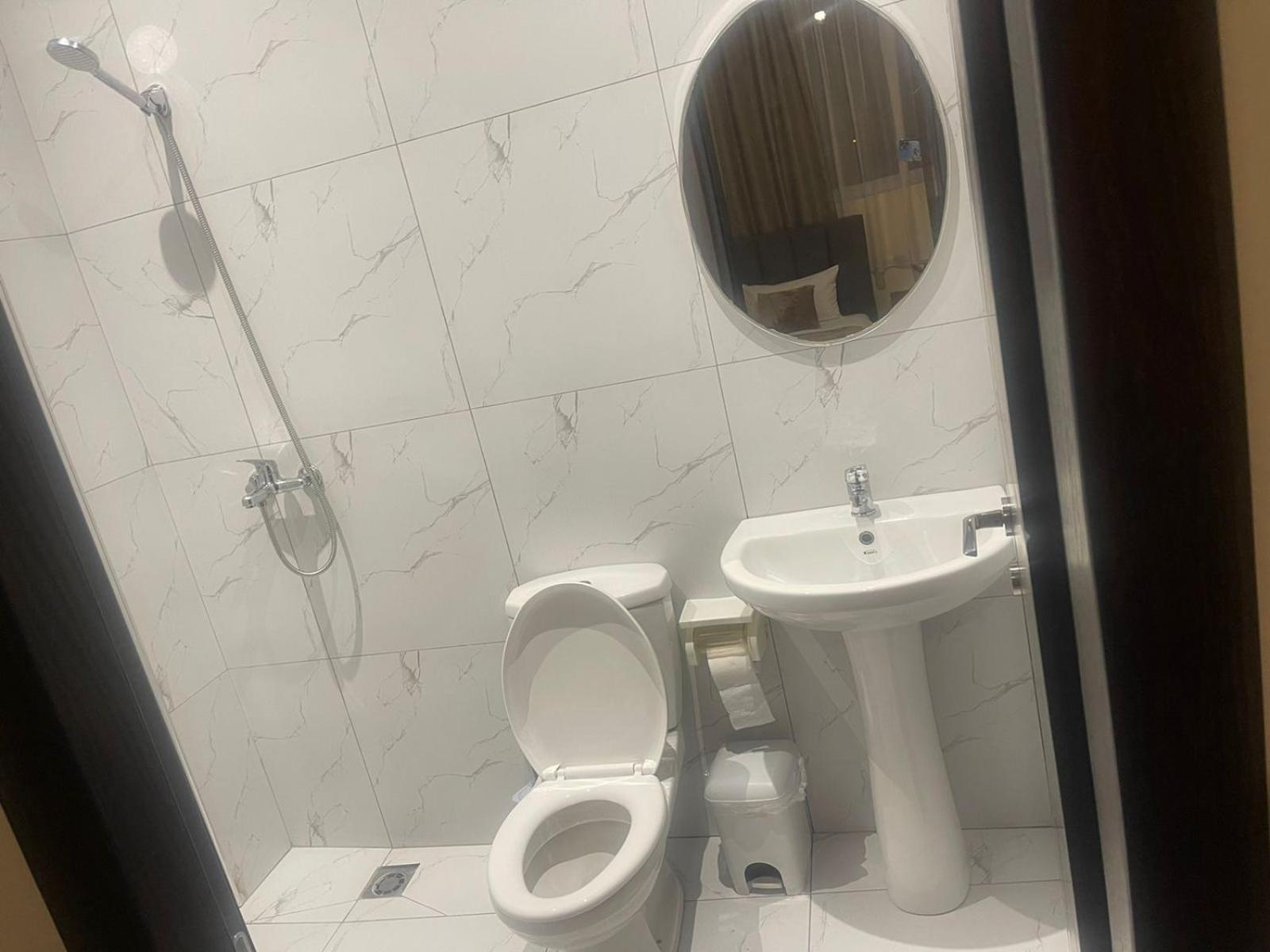 Hotel St.Pauli Shkoder Luaran gambar