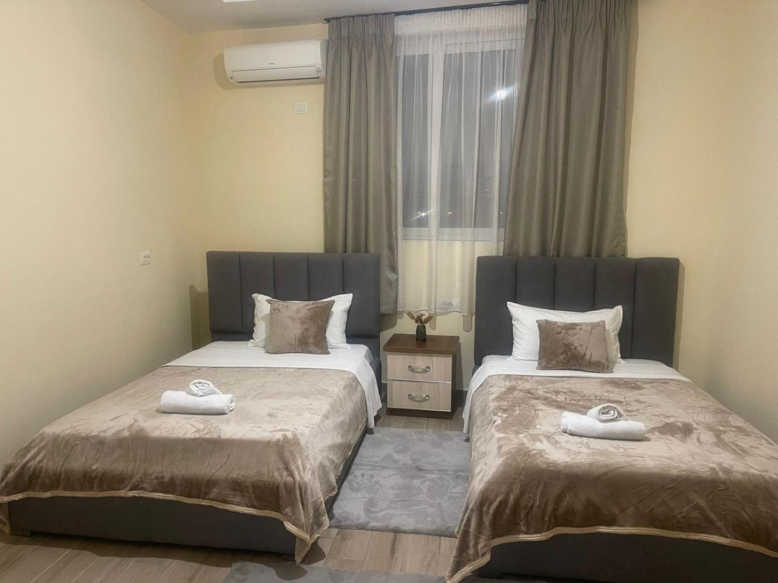 Hotel St.Pauli Shkoder Luaran gambar